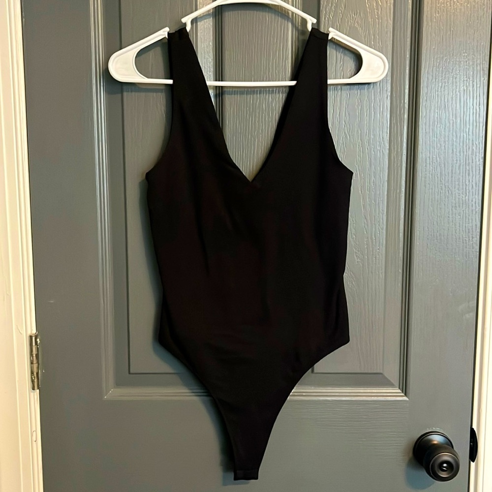 Vuori halo bodysuit